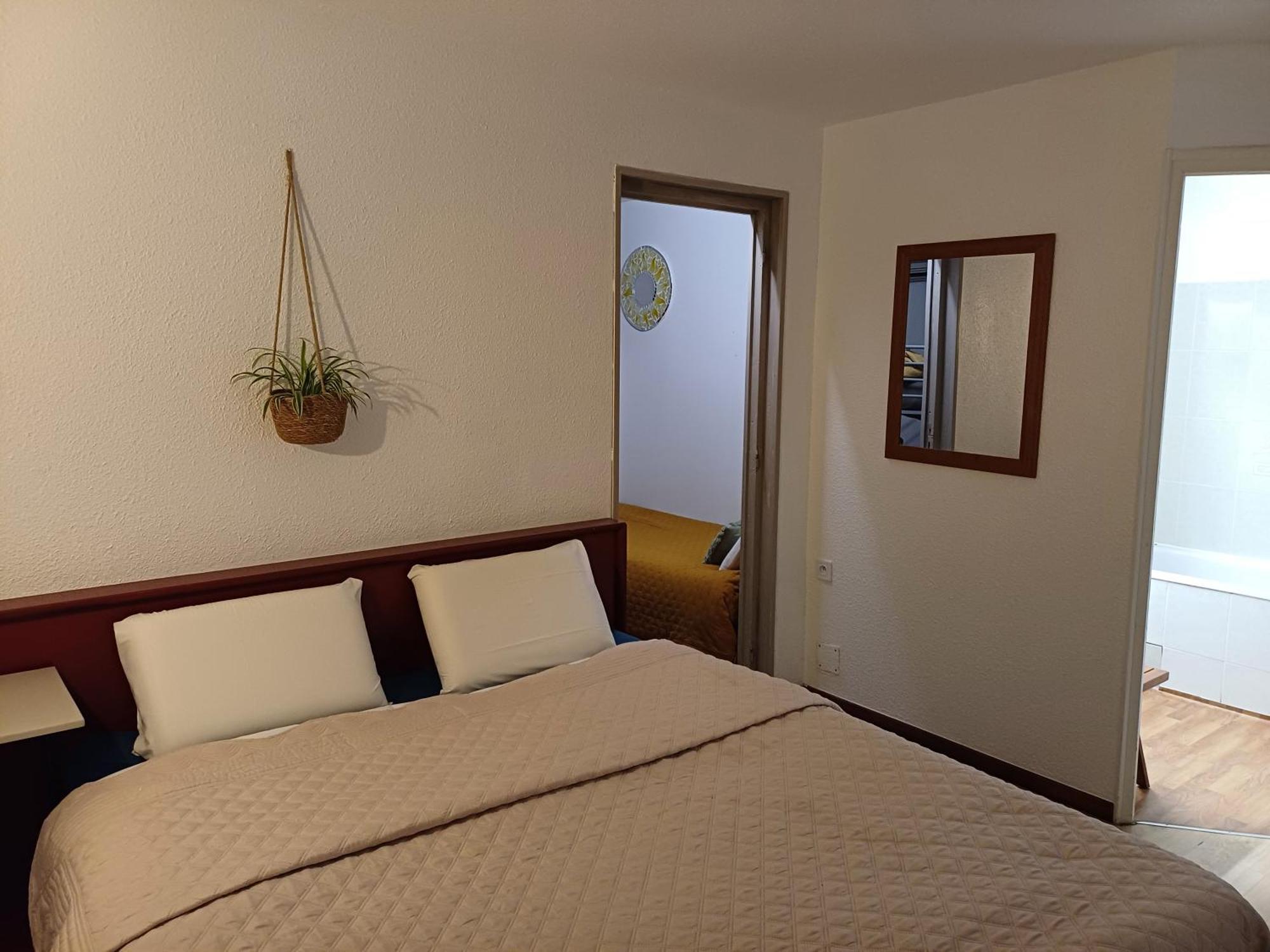 Bel Hotel Restaurant La Gentilhommiere Trèbes Kültér fotó